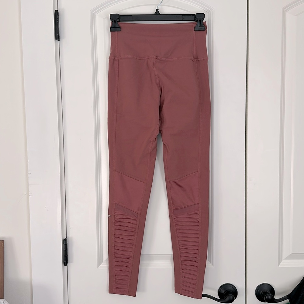 Alo Yoga Rose Pink High Rise Mesh Panel Moto Leggings Size Small